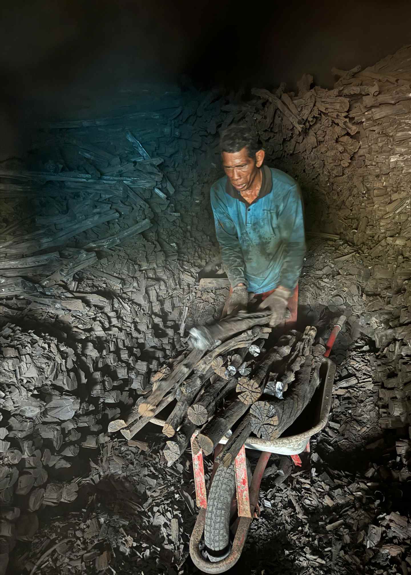 Okim Charcoal Indonesia Photo product 17